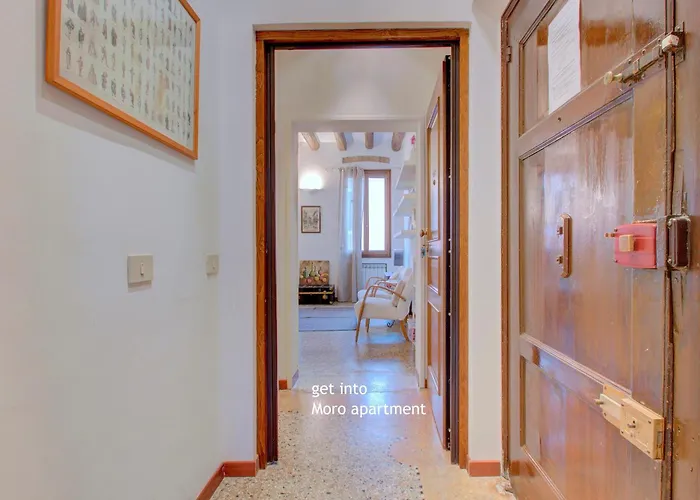 Moro Get-by-train Apartman