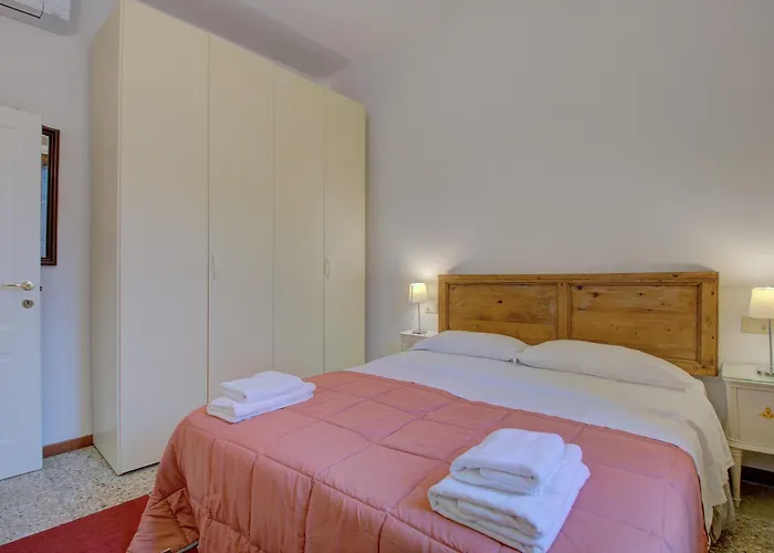 Moro Get-by-train * Венеция